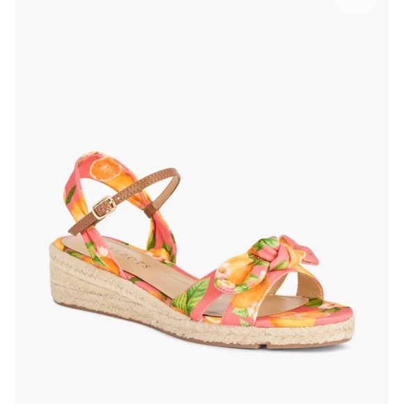 Talbots sandals BNWOT size 8 1/2 - Picture 3 of 9